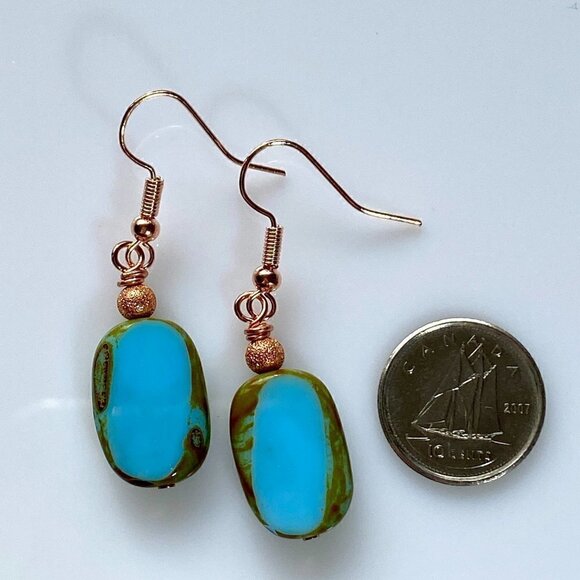 ❤️ Turquoise Picasso Czech Pressed Table Cut Glass Earrings - Picture 5 of 10